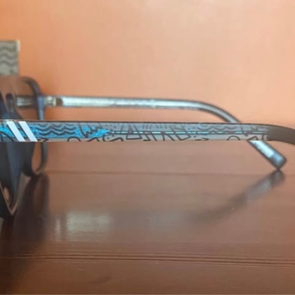 Blenders Mens Stay Psyched Polarized Sunglasses NEW! - Picture 4 of 8